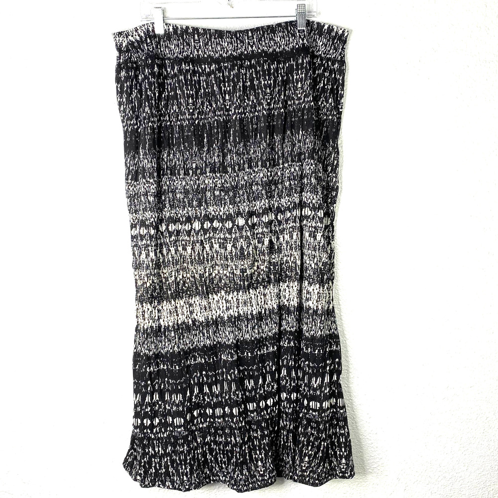 Avenue Maxi Skirt 18/20‎ Womens Plus B&W Print Broom Skirt Elastic Waist
